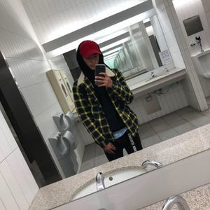 Meet your Posher, Langa